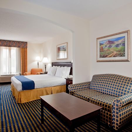 Holiday Inn Express & Suites Chesapeake By Ihg Kültér fotó