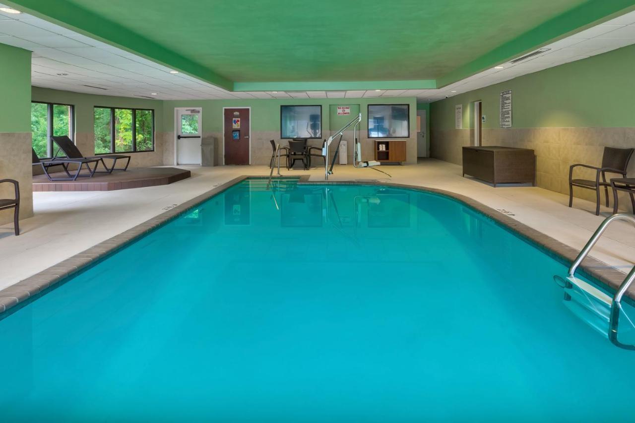 Holiday Inn Express & Suites Chesapeake By Ihg Kültér fotó