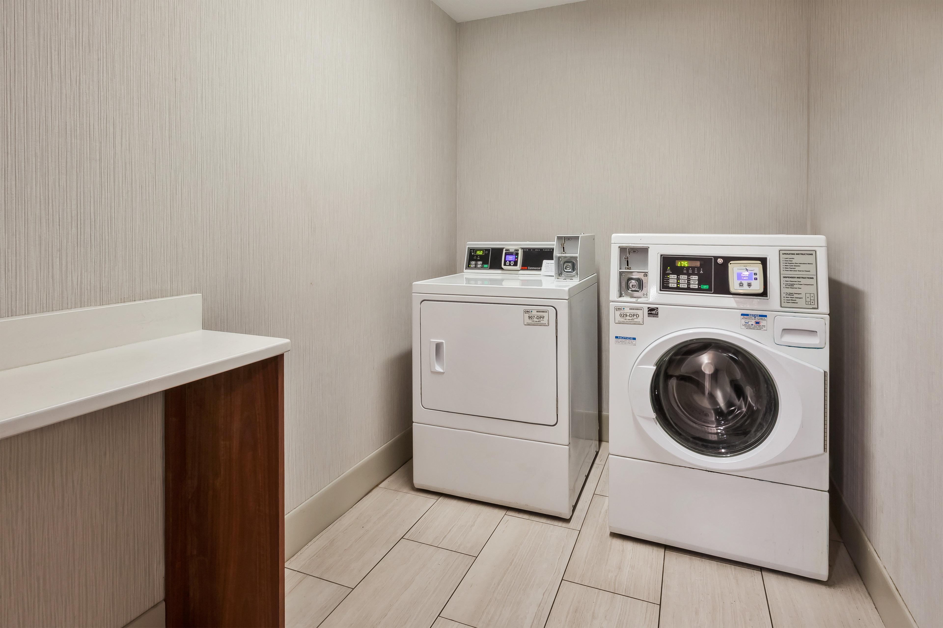 Holiday Inn Express & Suites Chesapeake By Ihg Kültér fotó